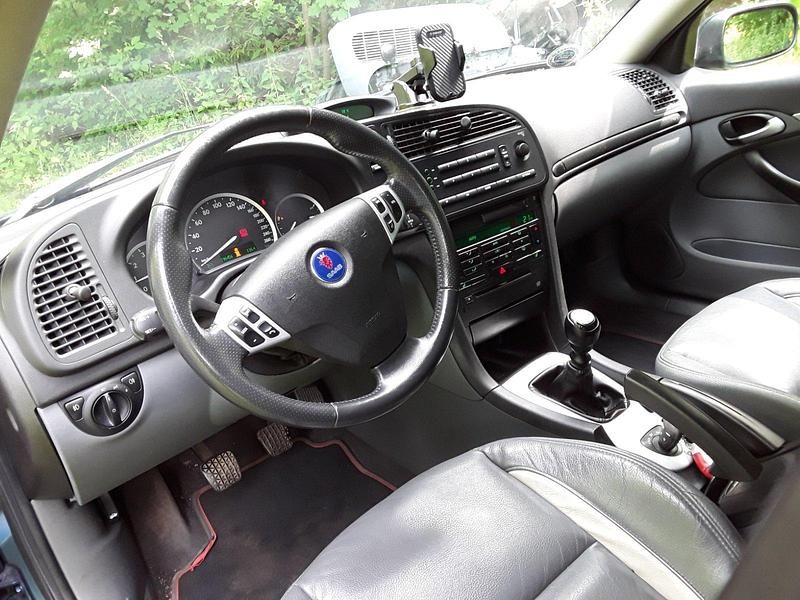 Blau Gebraucht 2006 Saab 9-3 Vector Kombi | 2.650 € (Superpreis) - Bild 1/4