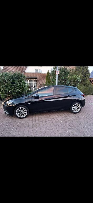 Gebraucht Opel Astra Active 110 PS (80 kW) 2018 Schwarz Limousine