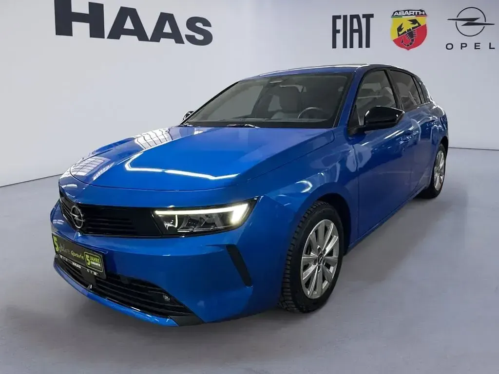 Gebraucht Opel Astra Enjoy 110 PS (80 kW) 2023 Blau/typ aussenverkleidung met Limousine