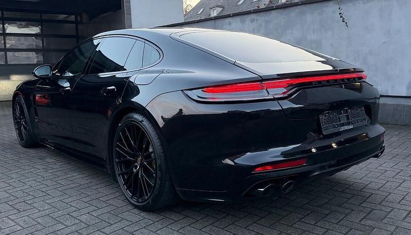 Gebraucht Porsche Panamera 4 Sport 462 PS (339 kW) 2021 Schwarz Limousine