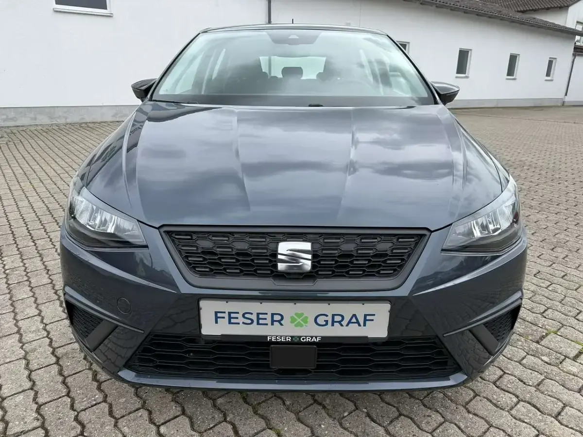 Gebraucht Seat Ibiza Style 95 PS (69 kW) 2024 Magnetic grau metallic Kleinwagen