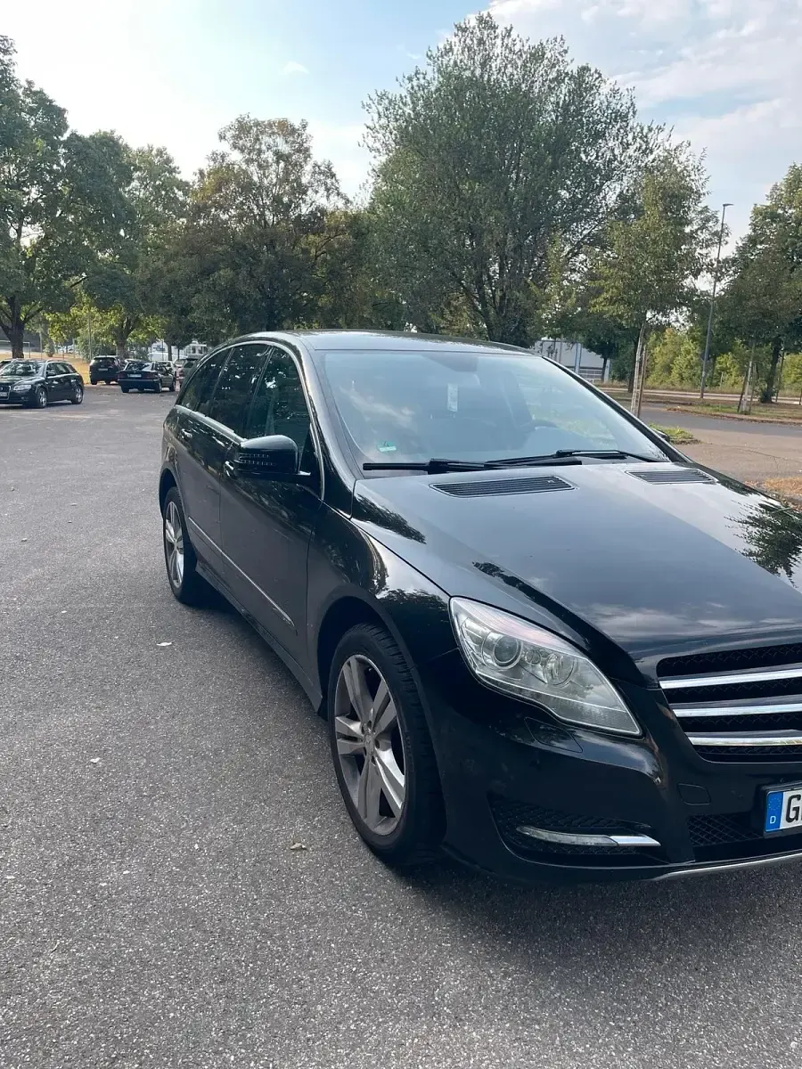 Gebraucht Mercedes R350 265 PS (194 kW) 2013 Schwarz Kombi