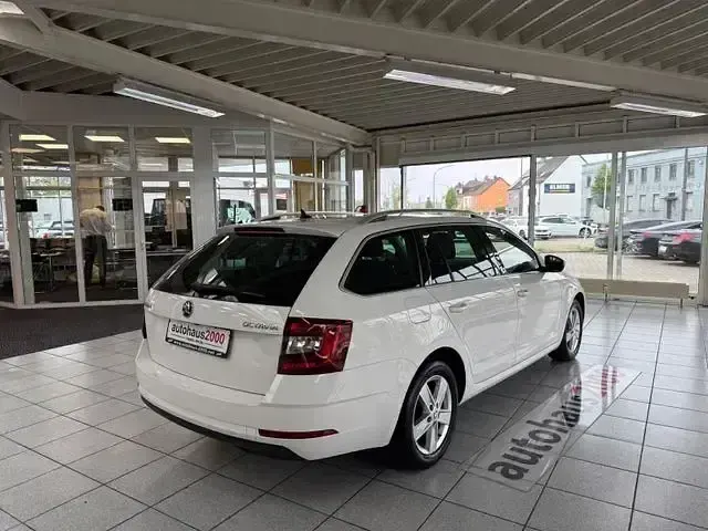 Gebraucht Skoda Octavia Style 116 PS (85 kW) 2019 Weiß Kombi