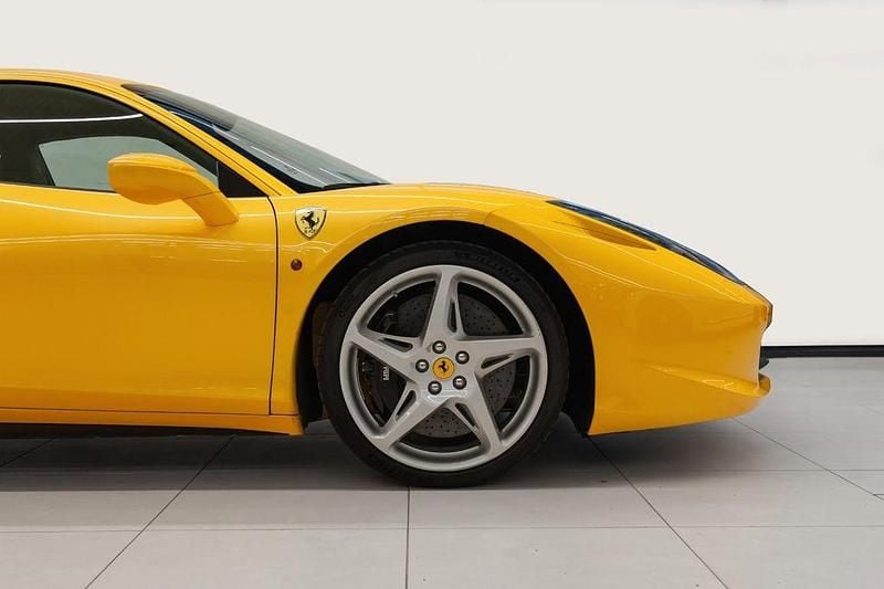 Gebraucht Ferrari 458 566 PS (416 kW) 2011 Gelb