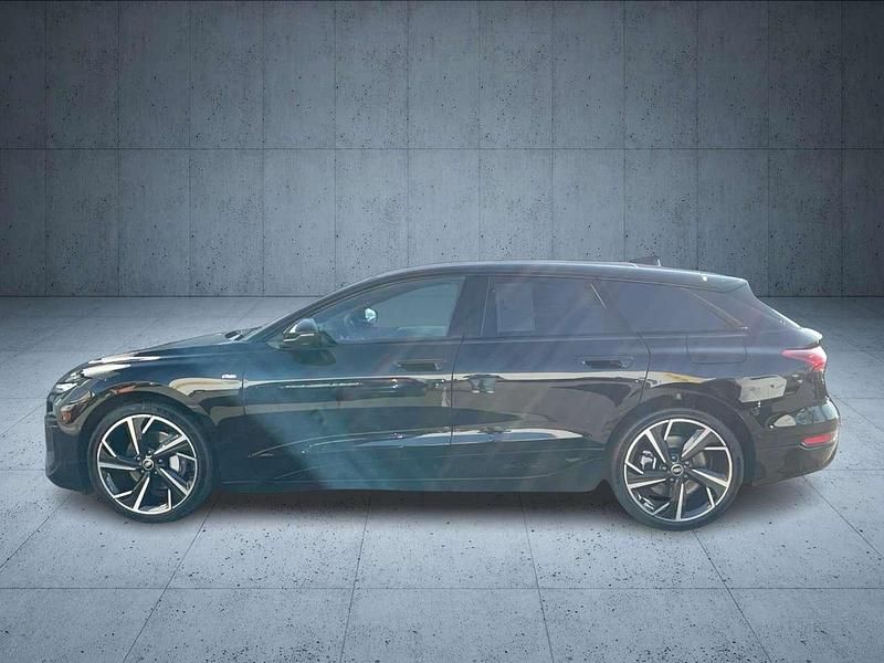 Neu Audi A6 e-tron Business 269 kW (367 PS) 2025 Mythosschwarz metallic Kombi