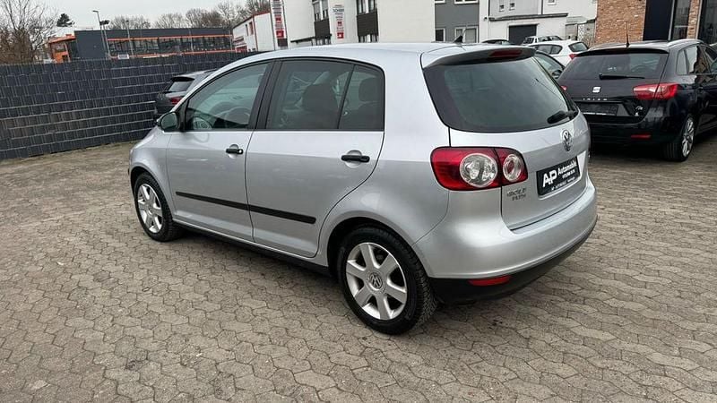 Gebraucht VW Golf Plus Cross Trendline 102 PS (75 kW) 2006 Silber Van / Kleinbus
