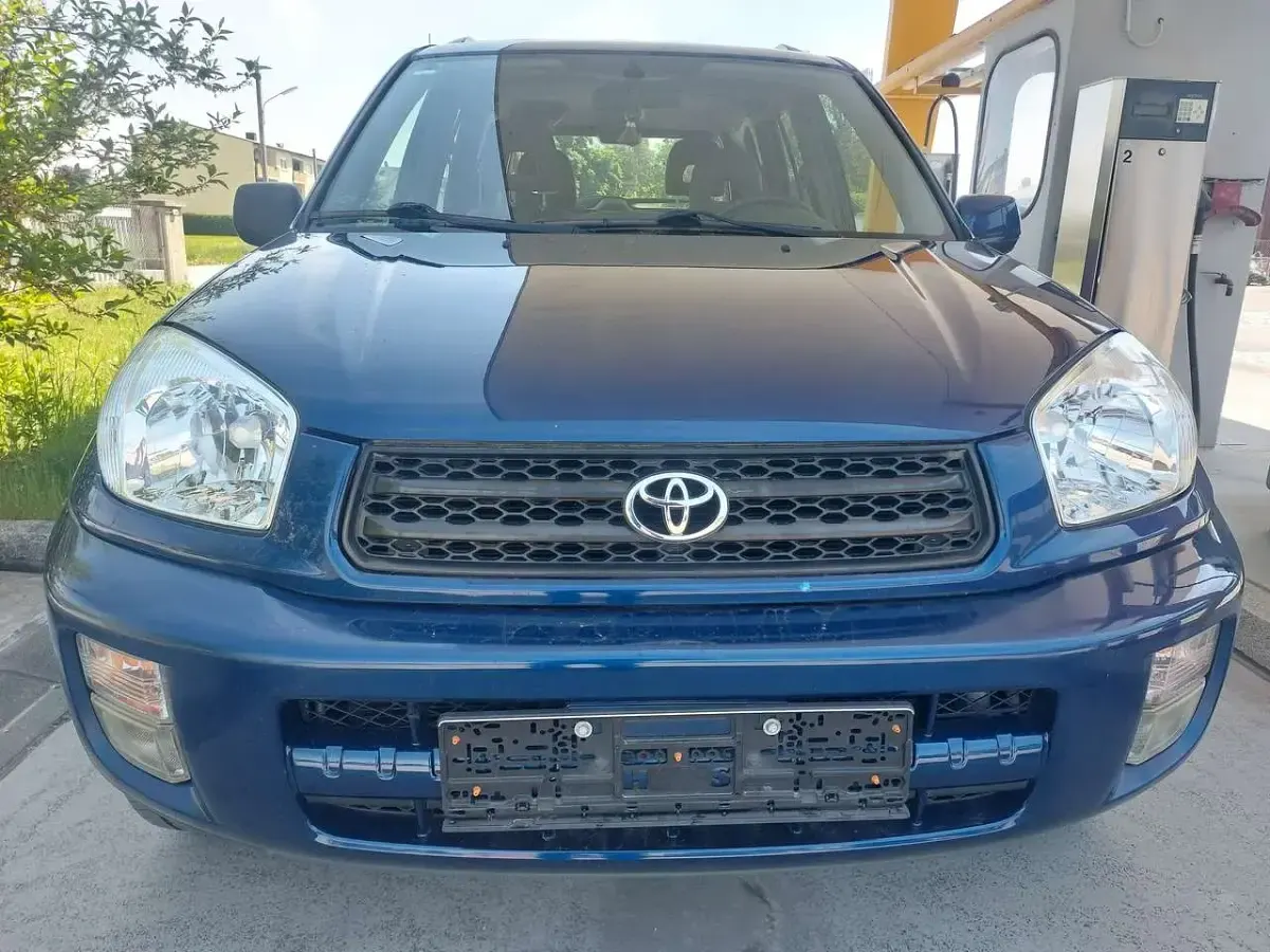 Gebraucht Toyota RAV4 125 PS (91 kW) 2003 Blau SUV