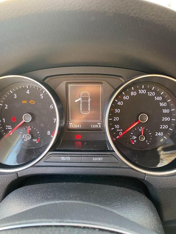 Gebraucht VW Polo 90 PS (66 kW) 2015 Grau Kleinwagen