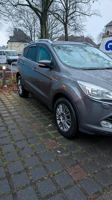 Grau Gebraucht 2014 Ford Kuga SUV | 7.500 € (Superpreis) - Bild 1/4