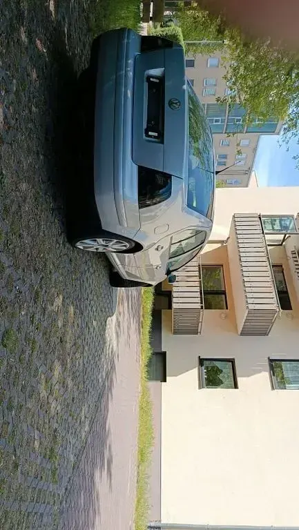 Gebraucht VW Bora Basis 101 PS (74 kW) 1999 Silber Limousine