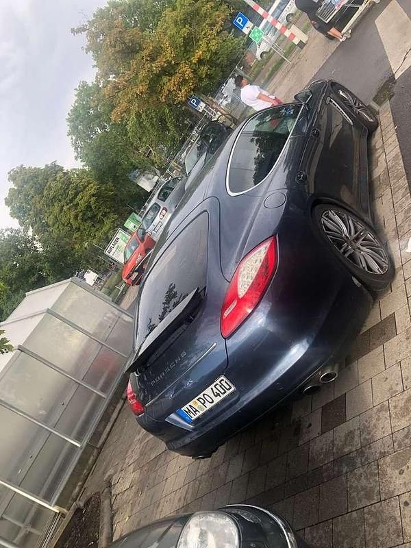 Gebraucht Porsche Panamera 4S 400 PS (294 kW) 2011 Blau Limousine