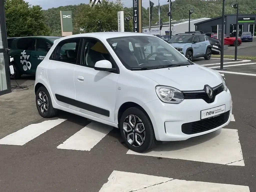 Gebraucht Renault Twingo Zen 30 kW (42 PS) 2022 Weiß Kleinwagen