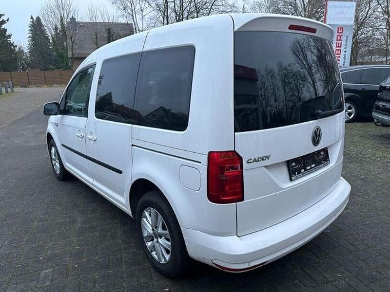 Gebraucht VW Caddy Trendline 102 PS (75 kW) 2020 Weiß Van / Kleinbus