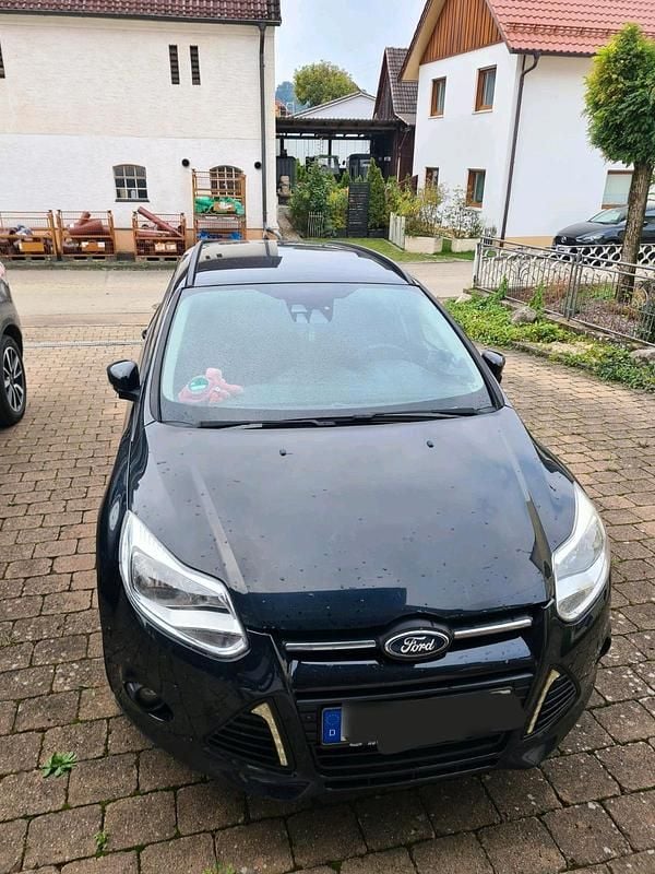 Gebraucht Ford Focus 150 PS (110 kW) 2011 Schwarz Kombi