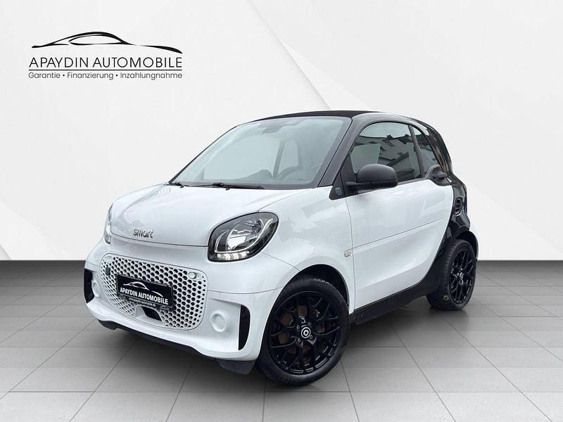 Schwarz Gebraucht 2021 Smart ForTwo Electric Drive Coupé | 9.890 € (Fairer Preis) - Bild 1/4