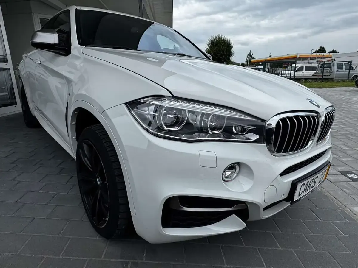 Gebraucht BMW X6 381 PS (280 kW) 2018 Alpinweiss iii SUV