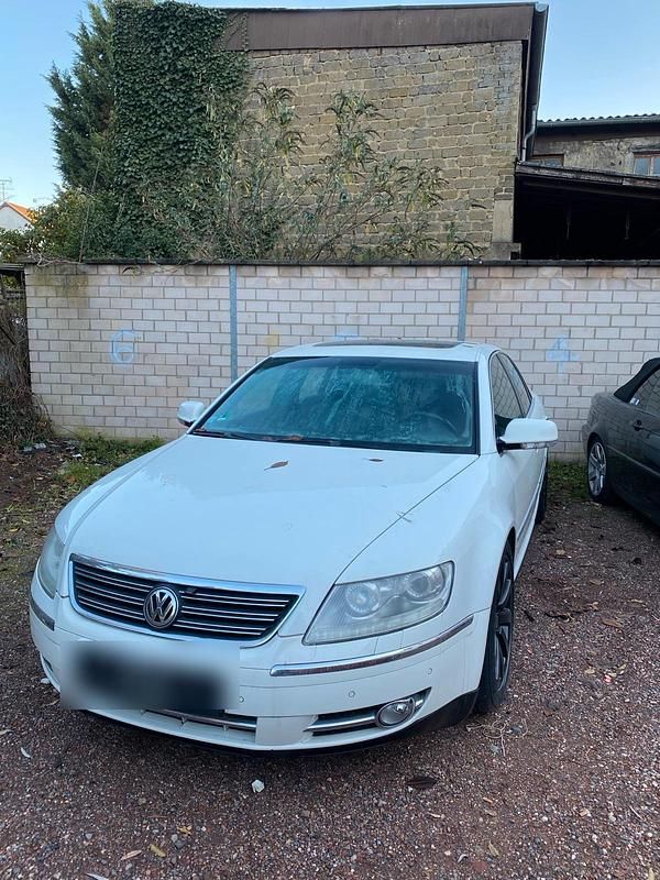 Weiß Gebraucht 2008 VW Phaeton Limousine | 1.500 € - Bild 1/4