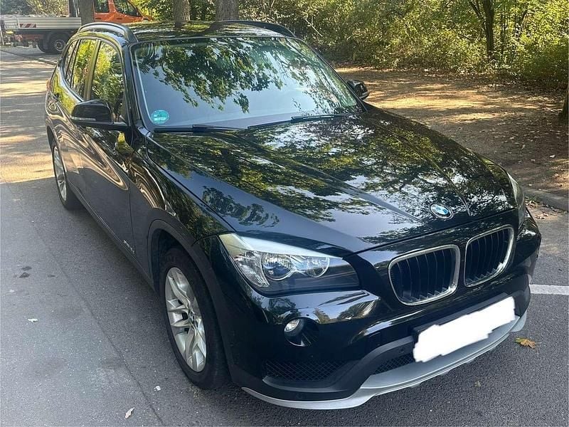 Schwarz Gebraucht 2014 BMW X1 SUV | 7.200 € (Superpreis) - Bild 1/4