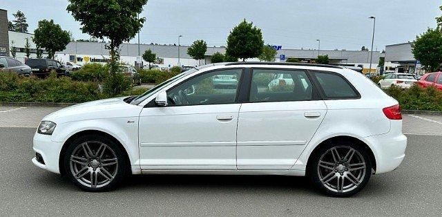 Weiß Gebraucht 2007 Audi A3 Exclusive Kombi | 2.400 € (Superpreis) - Bild 1/4