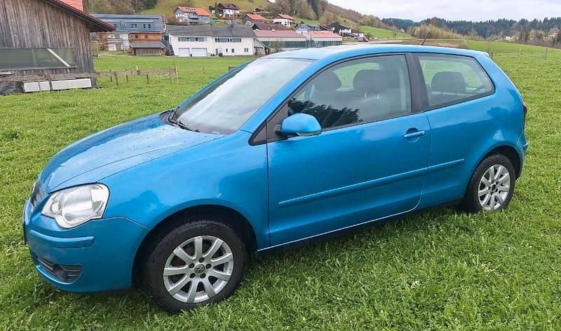 Brugt VW Polo 74 HK (54 kW) 2005 Blå Hatchback