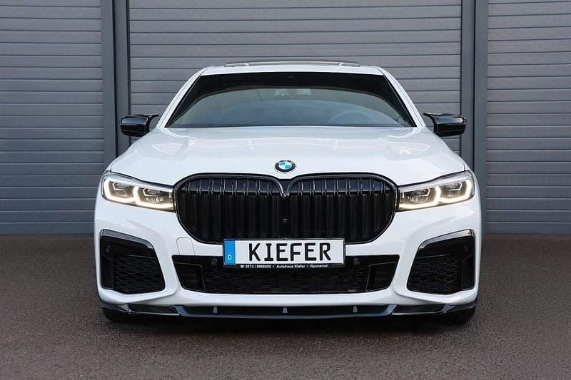 Gebraucht BMW 740L Performance 340 PS (250 kW) 2022 Weiß Limousine