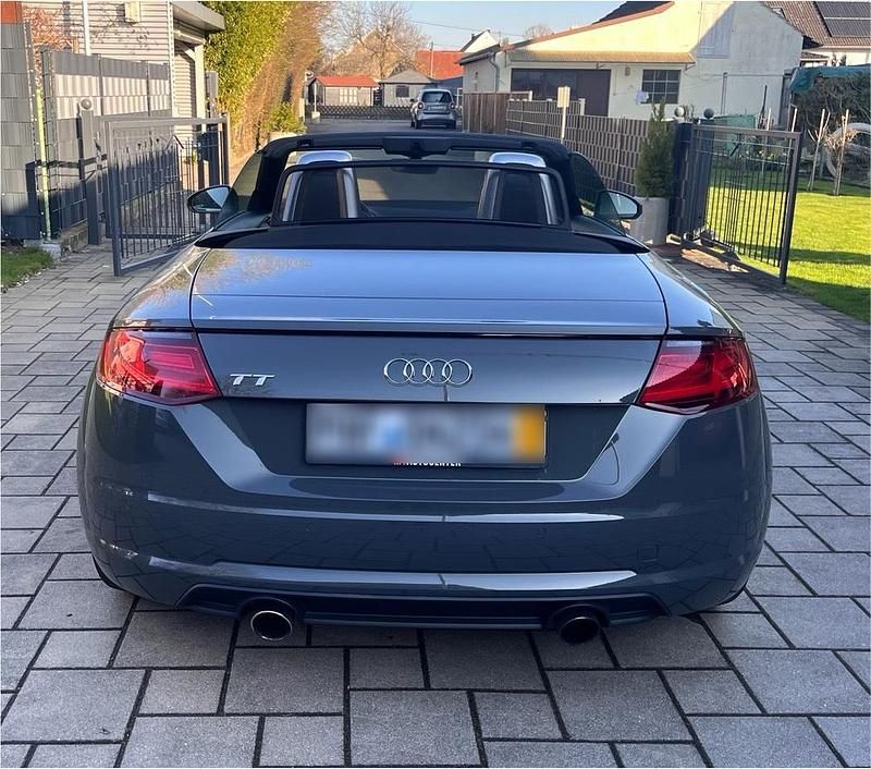 Gebraucht Audi TT Roadster Design 230 PS (169 kW) 2016 Grau Cabrio