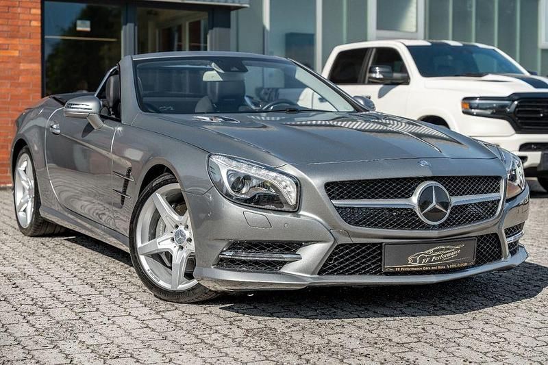 Silber Gebraucht 2013 Mercedes SL500 AMG line Cabrio | 41.900 € (Superpreis) - Bild 1/4
