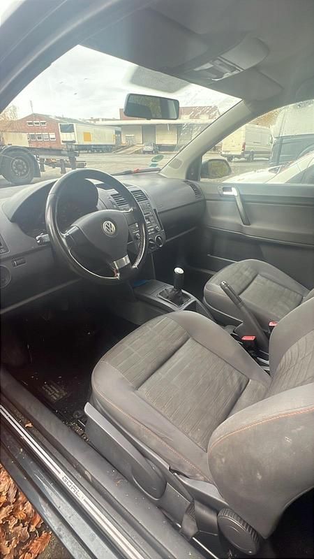 Second-hand VW Polo 54 CP (39 kW) 2006 Andere farben Hatchback