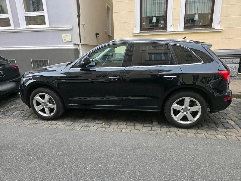 Gebraucht Audi Q5 S-Line 190 PS (139 kW) 2017 Schwarz SUV