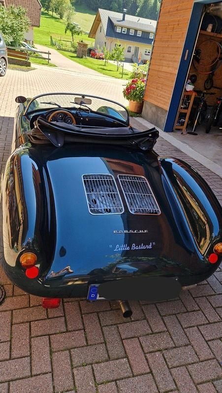 Grün Gebraucht 1992 Porsche 550 Cabrio | 40.000 € - Bild 1/4