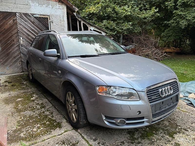 Grau Gebraucht 2006 Audi A4 Kombi | 2.500 € (Superpreis) - Bild 1/4