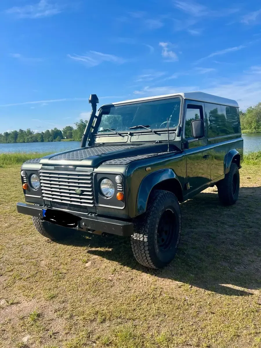 Usata Land Rover Defender 122 CV (89 kW) 2006 Verde SUV