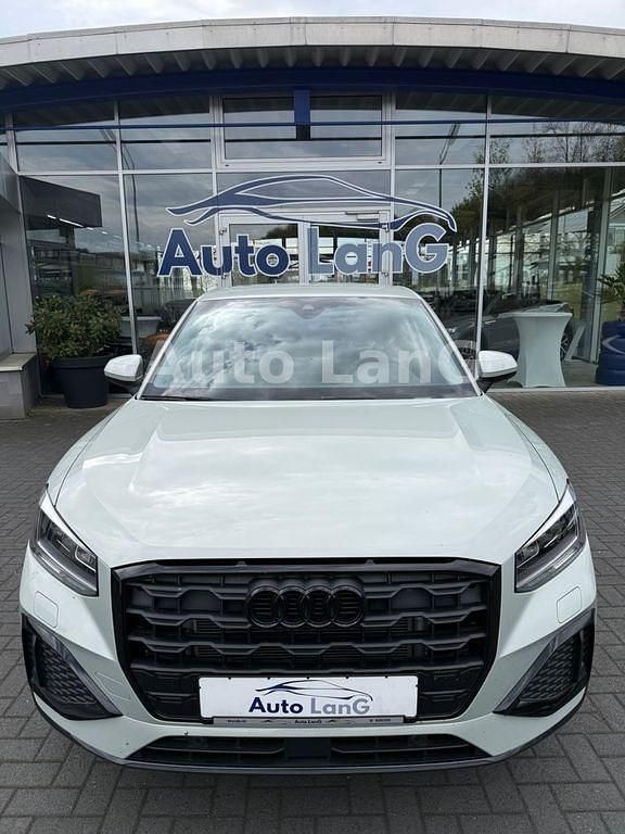 Gebraucht Audi Q2 Advanced 150 PS (110 kW) 2025 Silber SUV