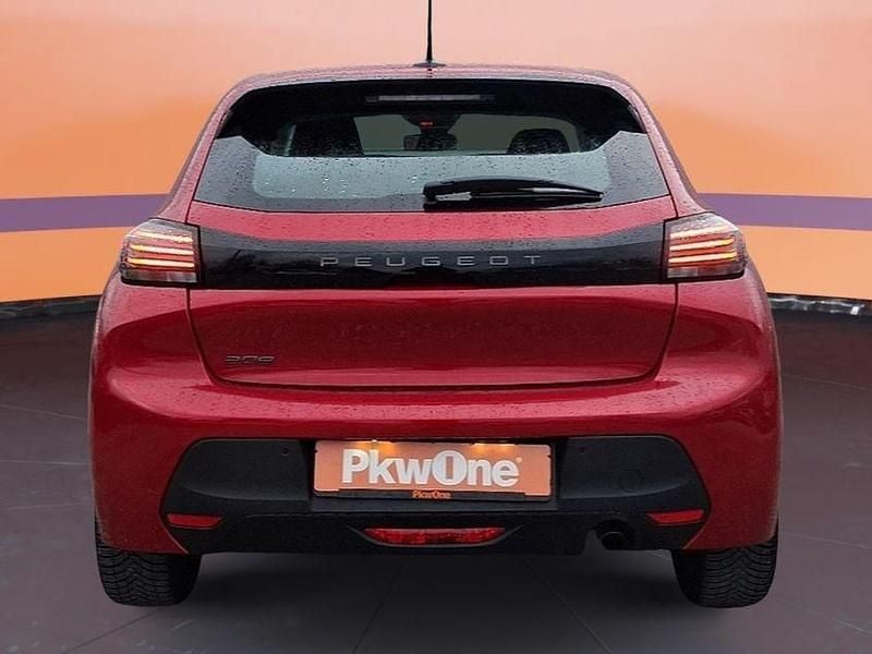 Gebraucht Peugeot 208 Active 75 PS (55 kW) 2024 Rot Kleinwagen