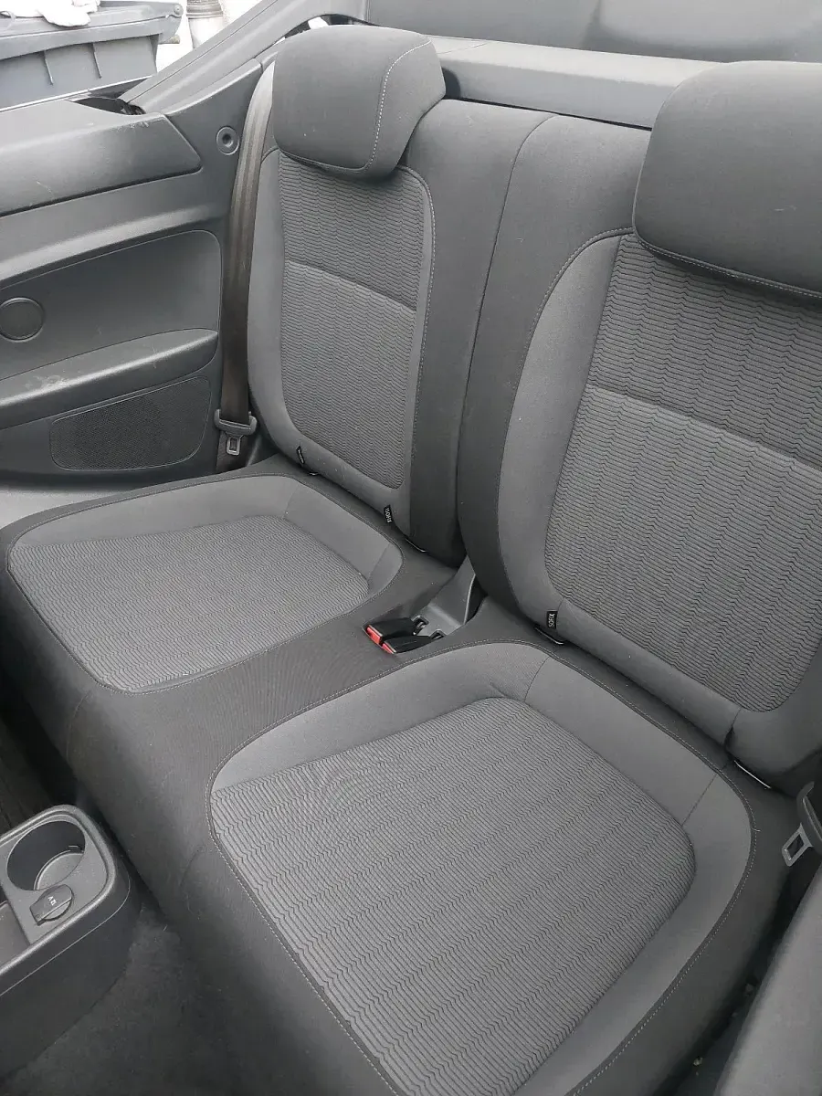 Gebraucht VW Beetle 105 PS (77 kW) 2016 Schwarz Kleinwagen