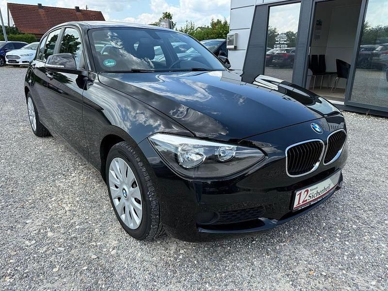 Schwarz Gebraucht 2012 BMW 116 Kleinwagen | 7.499 € (Fairer Preis) - Bild 1/4