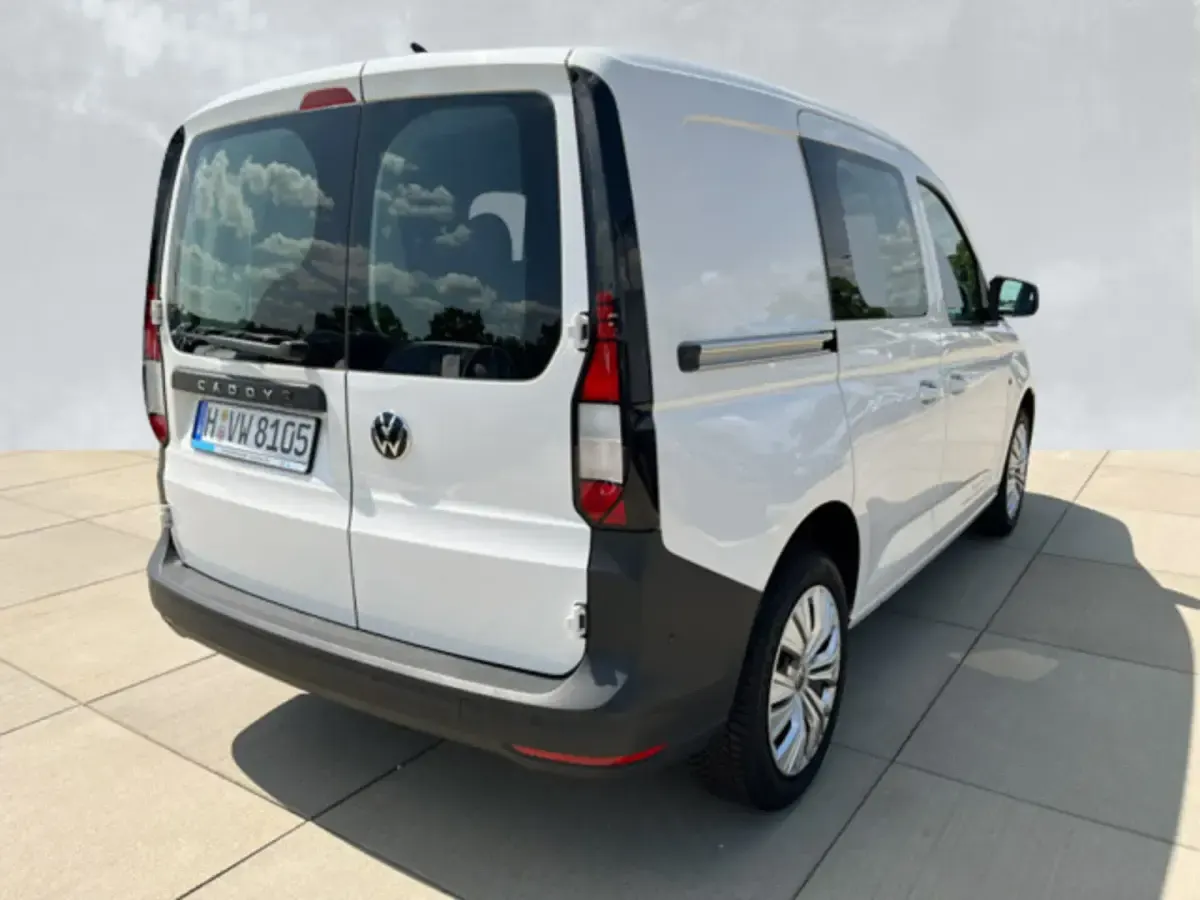 Gebraucht VW Caddy 116 PS (85 kW) 2025 Candyweiß Van / Kleinbus