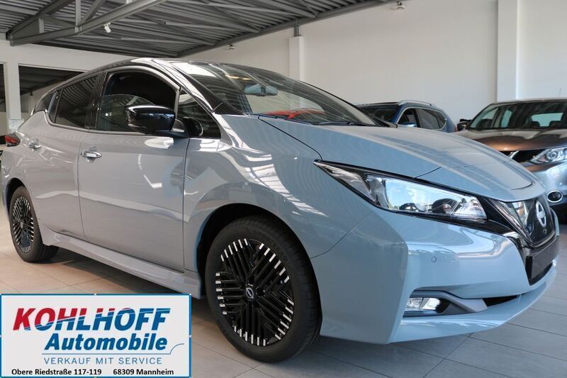 Gebraucht Nissan Leaf N-Connecta 110 kW (150 PS) 2023 Grau Kleinwagen