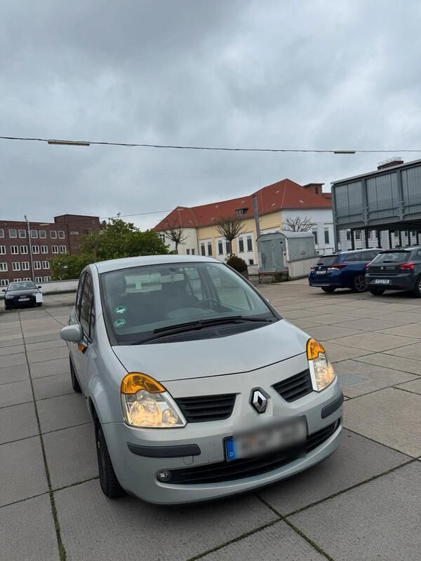 Silber Gebraucht 2005 Renault Modus Van / Kleinbus | 650 € (Superpreis) - Bild 1/4