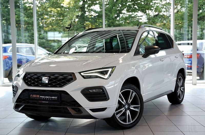 Weiß Gebraucht 2023 Seat Ateca FR SUV | 26.900 € (Guter Preis) - Bild 1/4