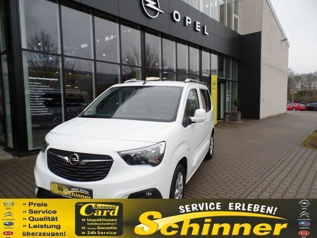 Gebraucht Opel Combo Ultimate 102 PS (75 kW) 2021 Weiß Van / Kleinbus