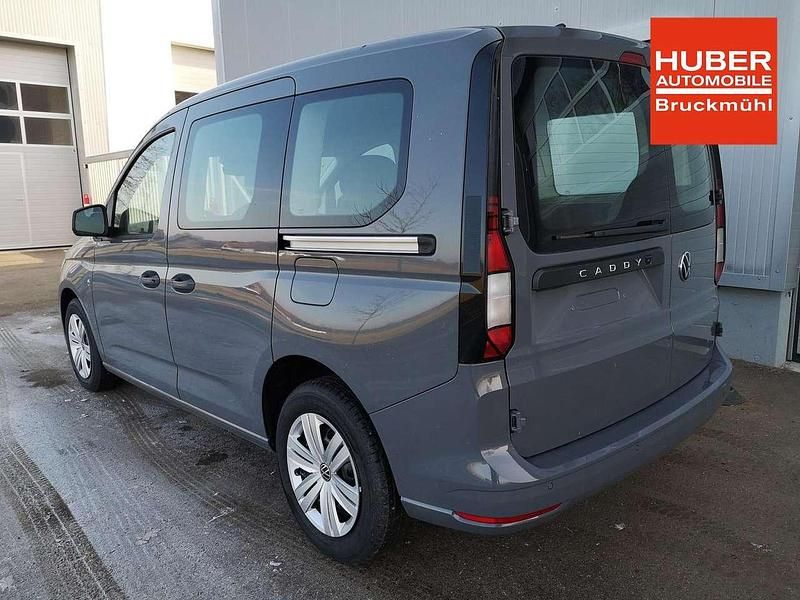 Neu VW Caddy Basis 102 PS (75 kW) 2025 Puregrey Van / Kleinbus