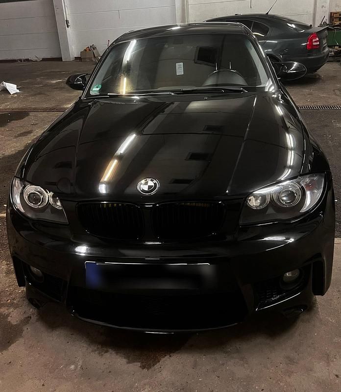 Schwarz Gebraucht 2007 BMW 120 M Sport Kleinwagen | 4.500 € (Fairer Preis) - Bild 1/4