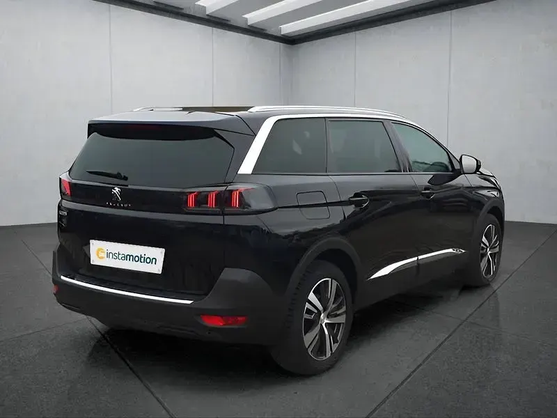 Gebraucht Peugeot 5008 Allure 131 PS (96 kW) 2024 Schwarz SUV