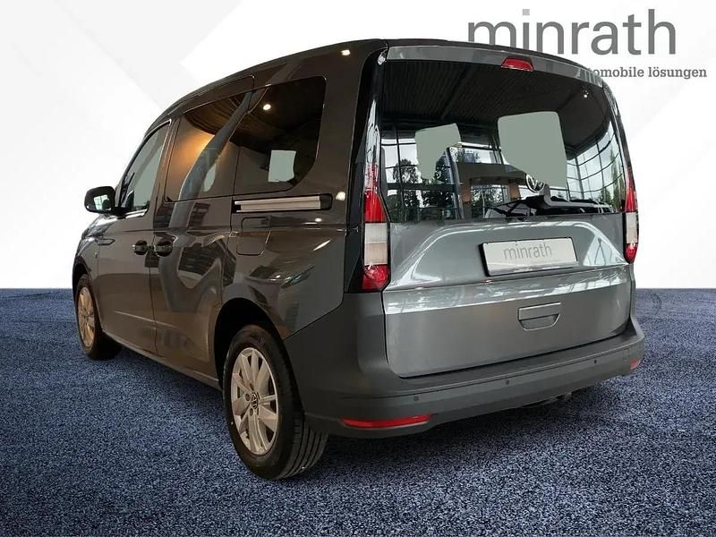 Gebraucht VW Caddy 102 PS (75 kW) 2024 Schwarz Van / Kleinbus
