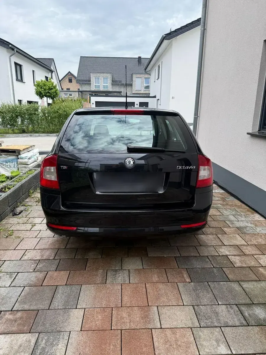 Gebraucht Skoda Octavia 160 PS (117 kW) 2009 Schwarz Limousine