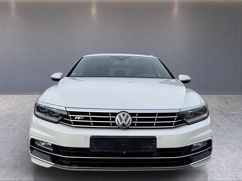 Gebraucht VW Passat R-line 150 PS (110 kW) 2015 Weiß Kombi