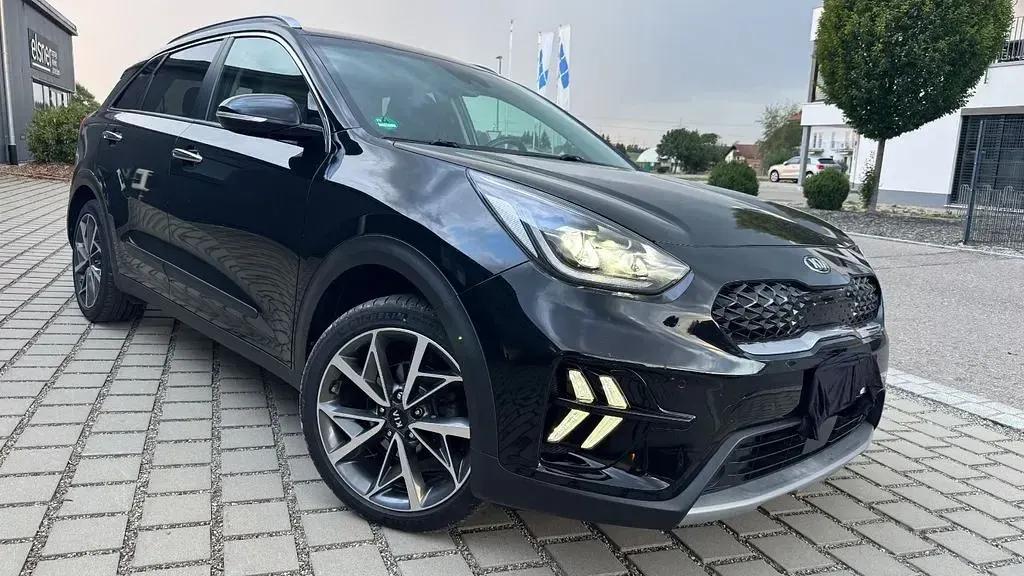 Gebraucht Kia Niro Spirit 141 PS (103 kW) 2021 Schwarz SUV