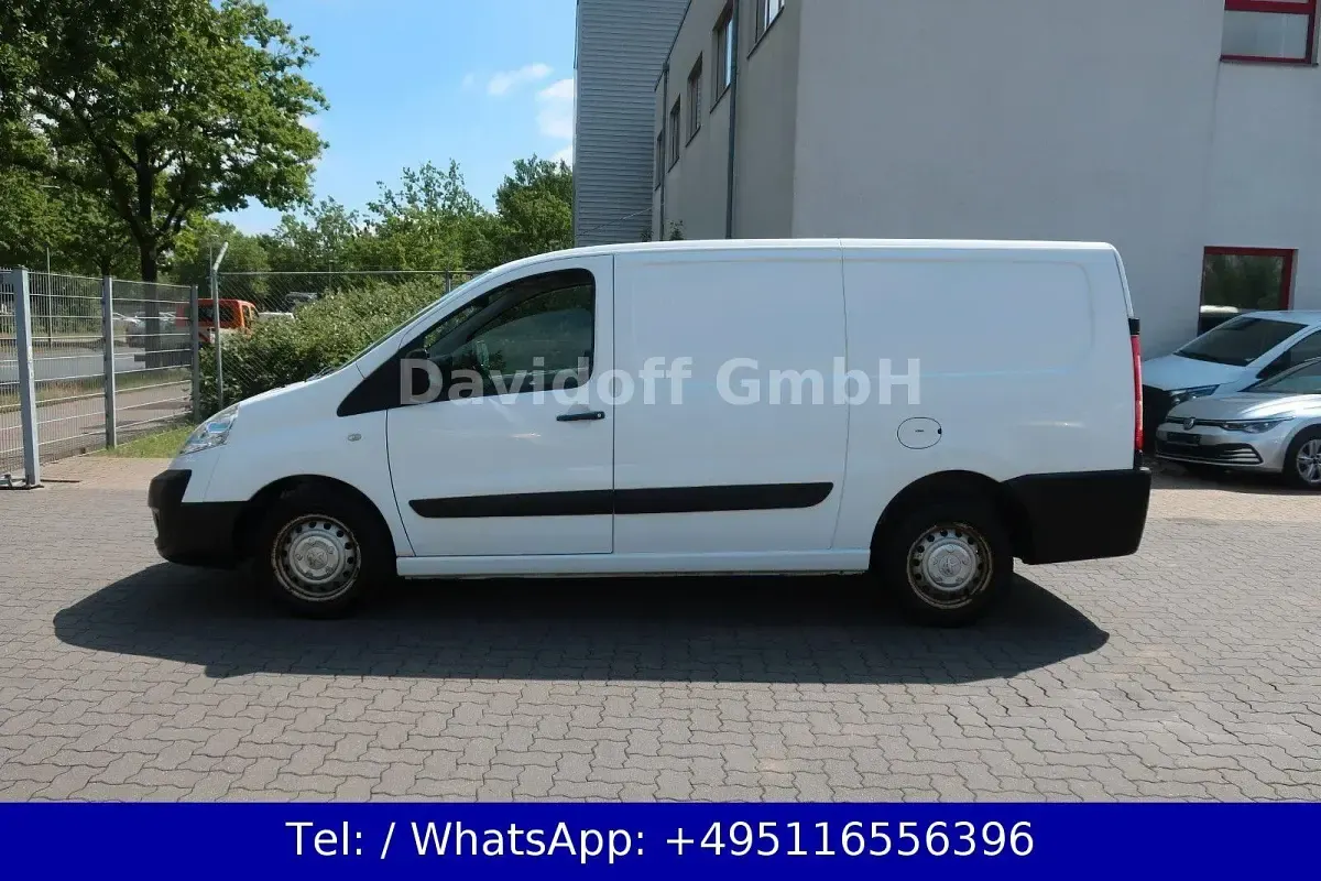 Gebraucht Peugeot Expert 128 PS (94 kW) 2014 Weiß Van