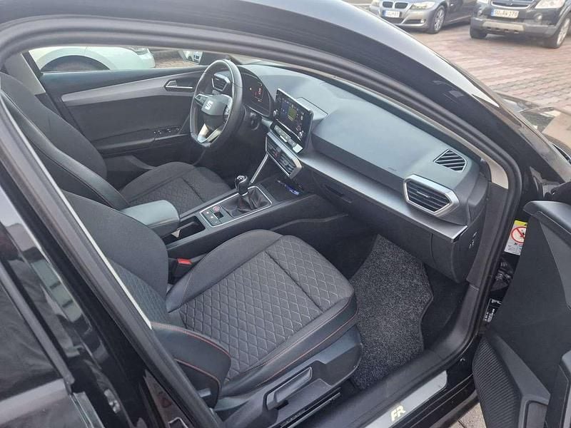 Gebraucht Seat Leon FR 116 PS (85 kW) 2021 Mitternachtsschwarz Kleinwagen